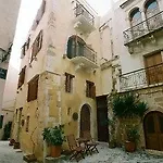 Pensión My La Canea