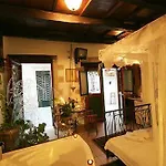 Pensión My La Canea